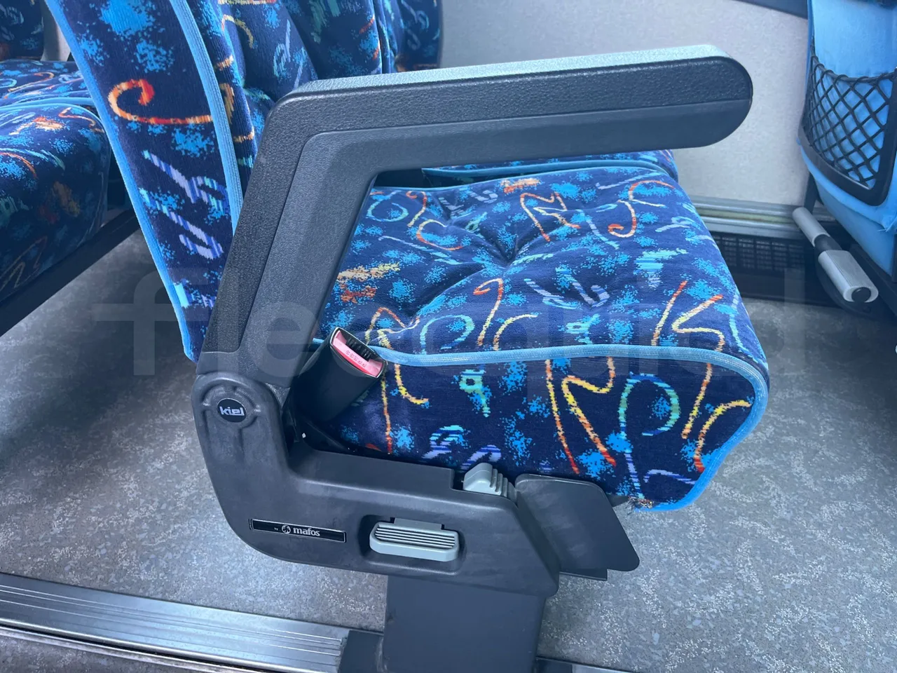Beulas Man Midistar 11 220HOCL/Euro2 -162Kw-8,665 Mt - armrest detail photo