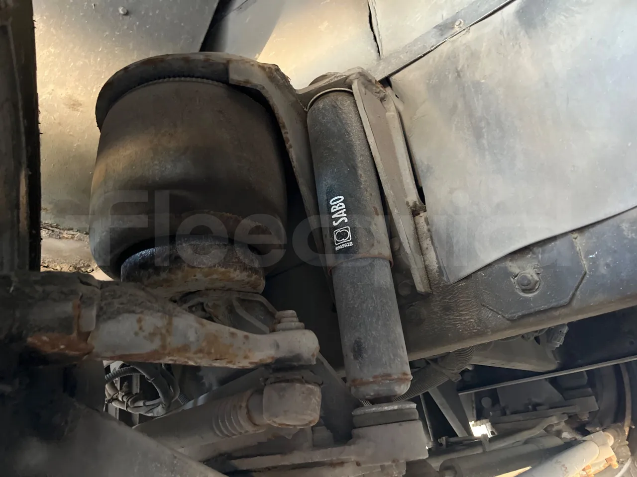 Beulas Man Midistar 11 220HOCL/Euro2 -162Kw-8,665 Mt - front shock absorbers left