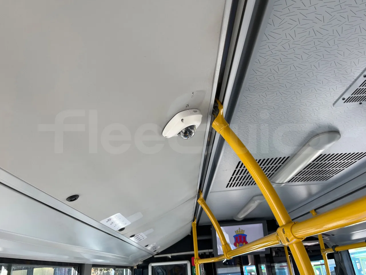 Mercedes-Benz Conecto 628B02-BD1GKEB - Euro 6 - 265 Kw - 17.956 Mt - camera accessories photo