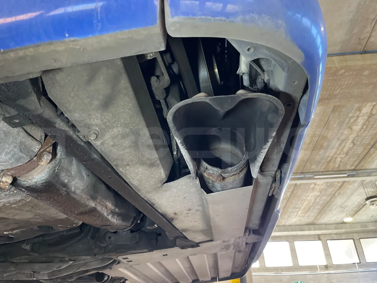 Mercedes-Benz Conecto 628B02-BD1GKEB - Euro 6 - 265 Kw - 17.956 Mt - exhaust photo