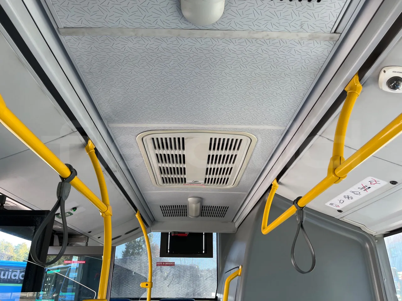 Mercedes-Benz Conecto 628B02-BD1GKEB - Euro 6 - 265 Kw - 17.956 Mt - roof hatch 1