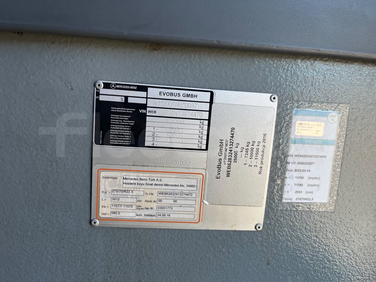 Mercedes-Benz Conecto 628B02-BD1GKEB - Euro 6 - 265 Kw - 17.956 Mt - vehicle plate photo