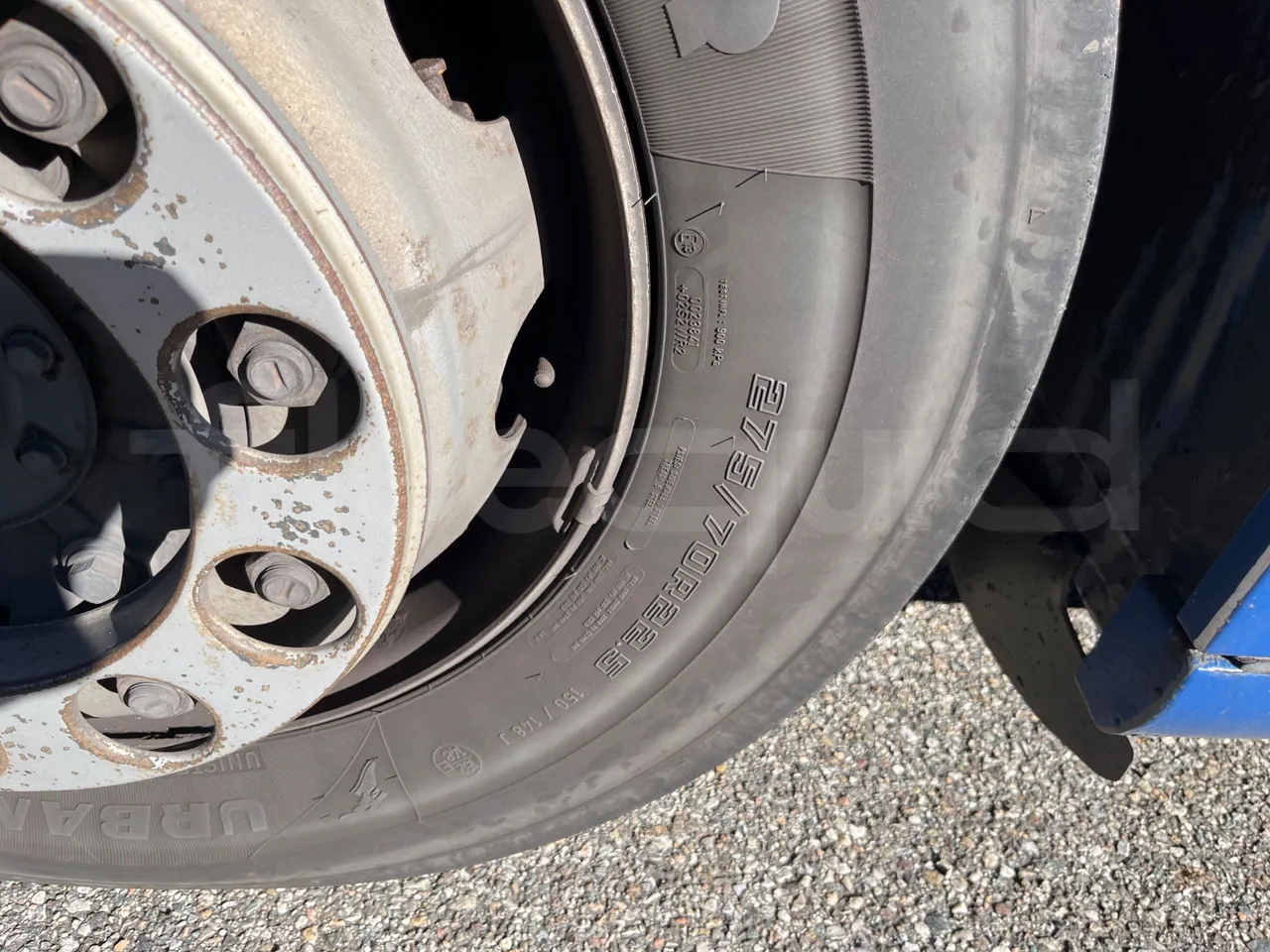 Mercedes-Benz Conecto 628B02-BD1GKEB - Euro 6 - 265 Kw - 17.956 Mt - front left tire measurements