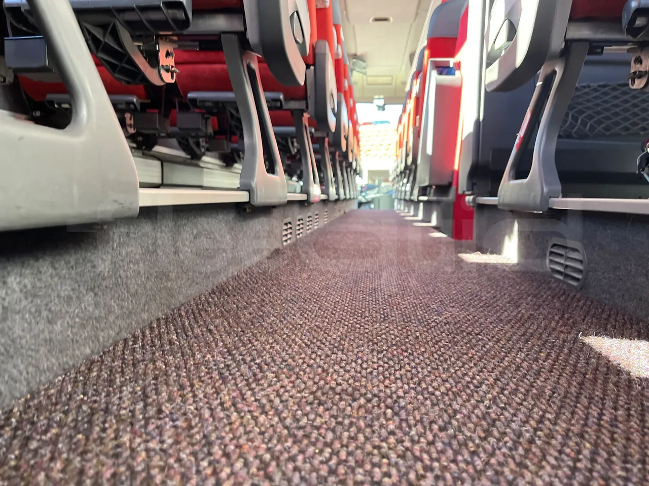 Setra S416 GT-HD - Euro5 - 315kW - 13mt - seat brackets photo