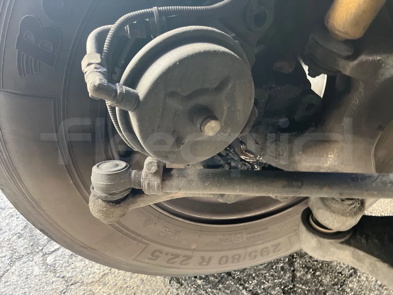 Setra S416 GT-HD - Euro5 - 315kW - 13mt - front brake calipers right