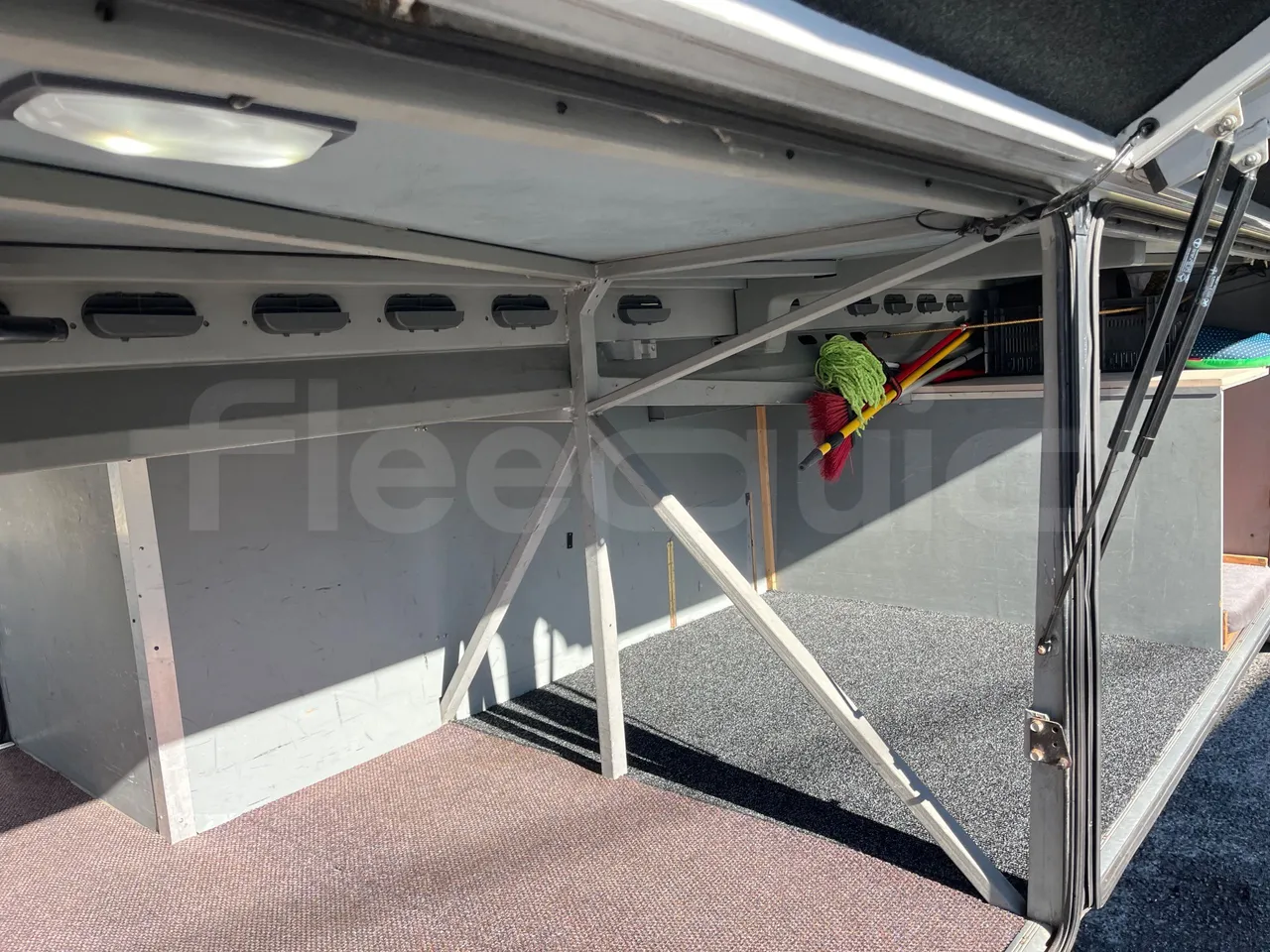 Setra S416 GT-HD - Euro5 - 315kW - 13mt - internal frame rust check