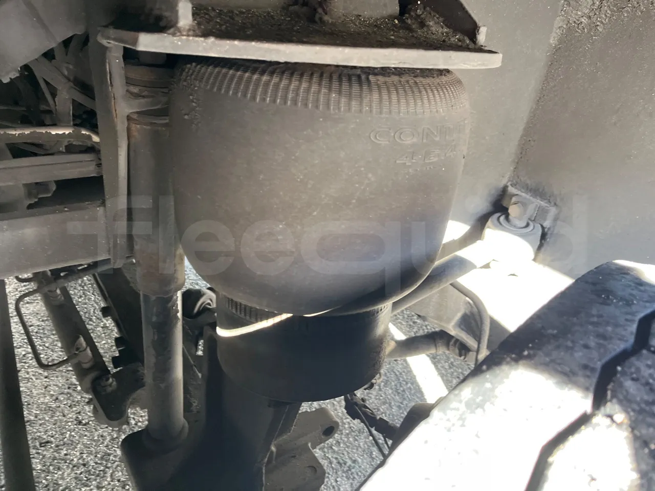 Setra S416 GT-HD - Euro5 - 315kW - 13mt - axel 3 shock absorbers 1 left