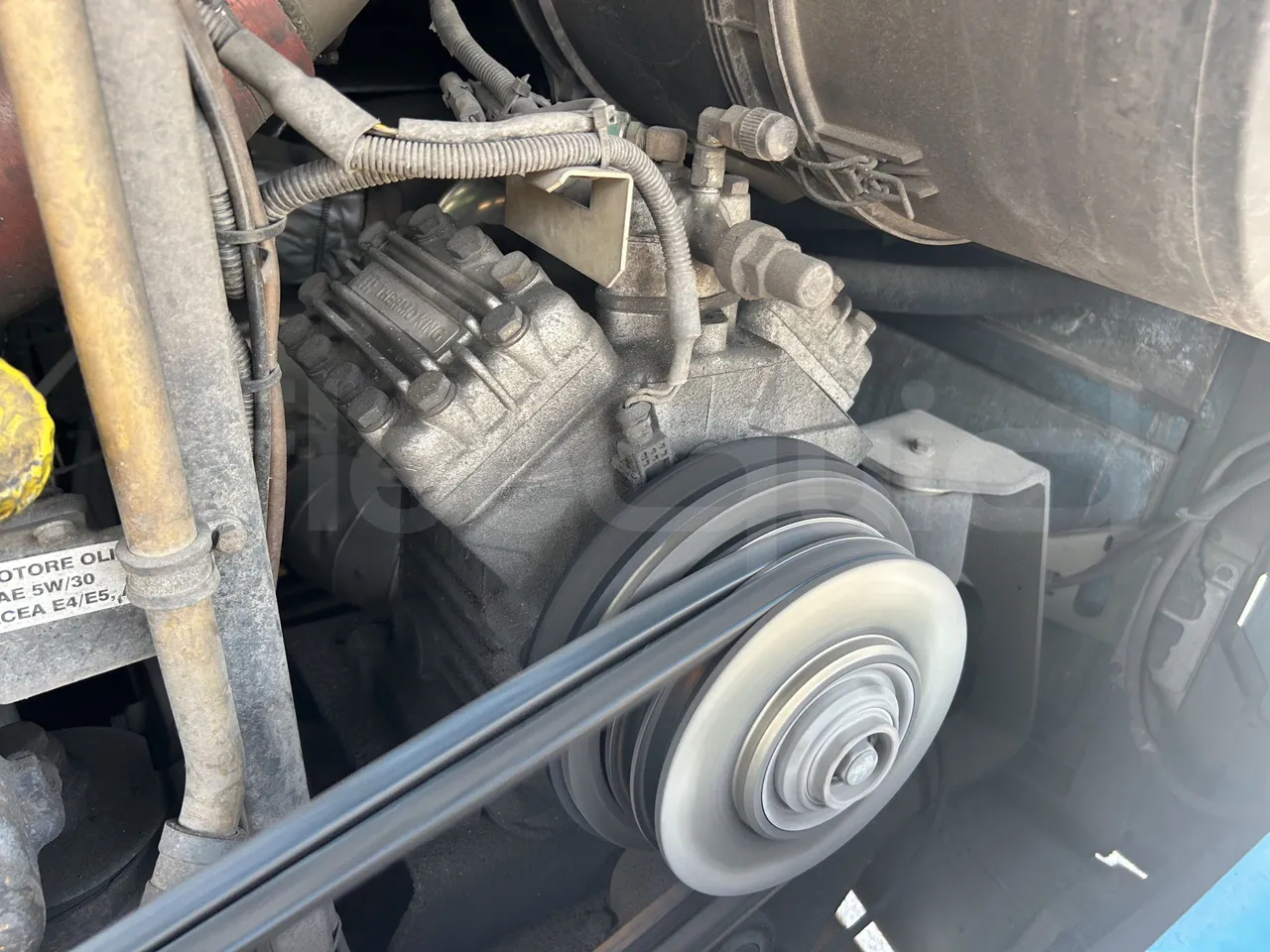 Iveco Crossway - Air Conditioning Compressor