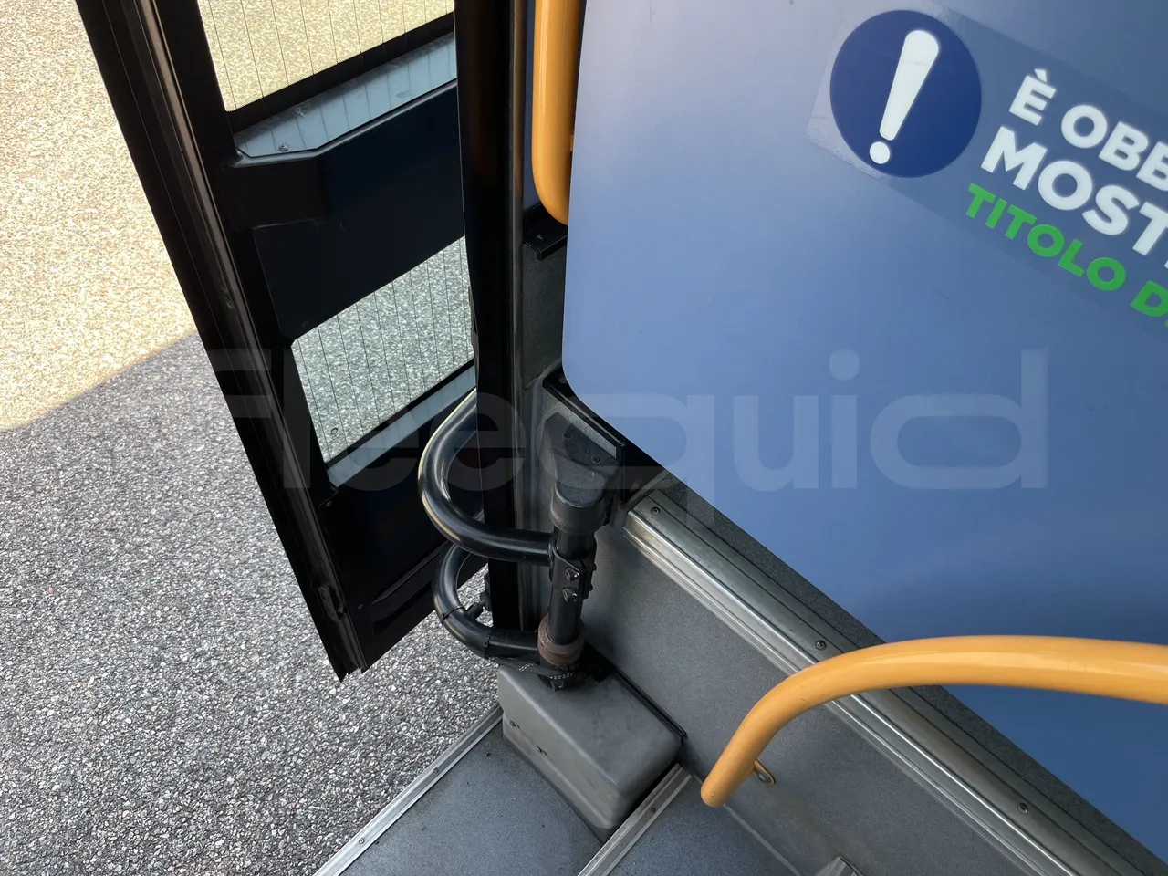 Iveco Crossway - Door Mechanism