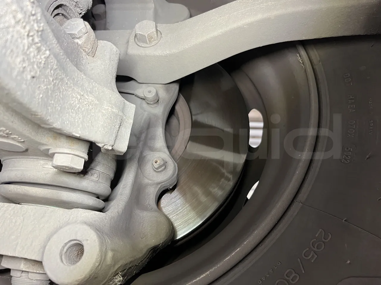 Iveco Crossway - First Axle Discs Right Side