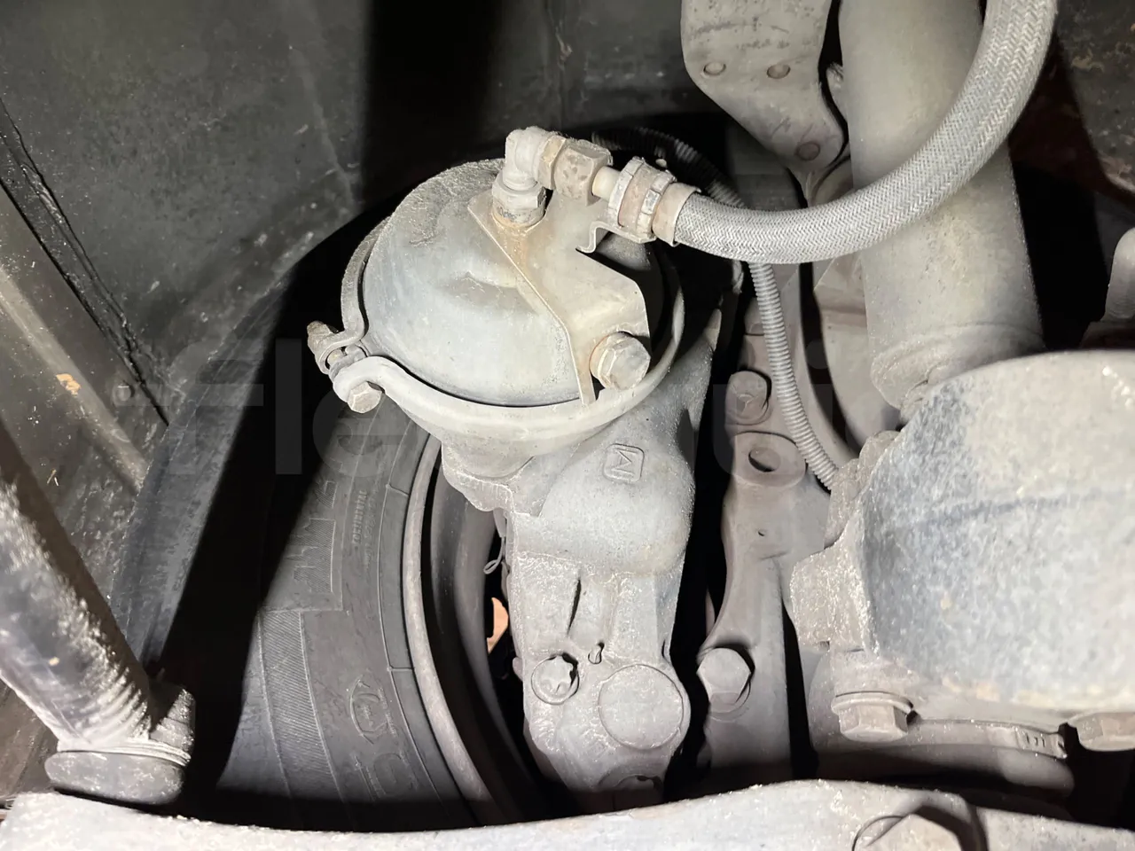 Irisbus Citelis PS09D1 PS09D1-98  - Euro5 - 213kW - 11.990mt - front brake calipers right