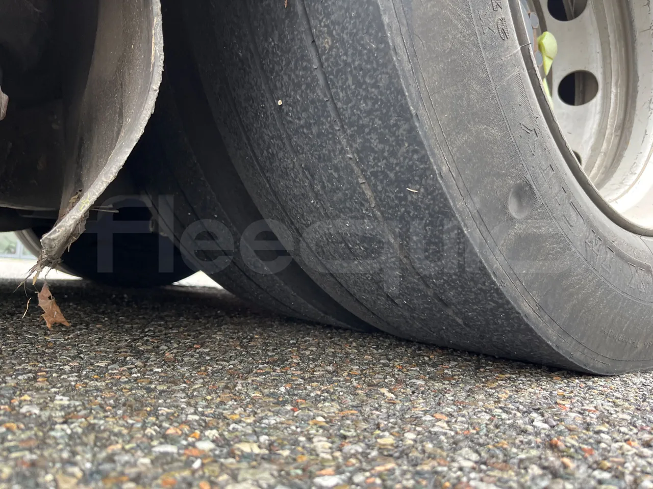 Irisbus Citelis PS09D1 PS09D1-98  - Euro5 - 213kW - 11.990mt - tread condition front tires left