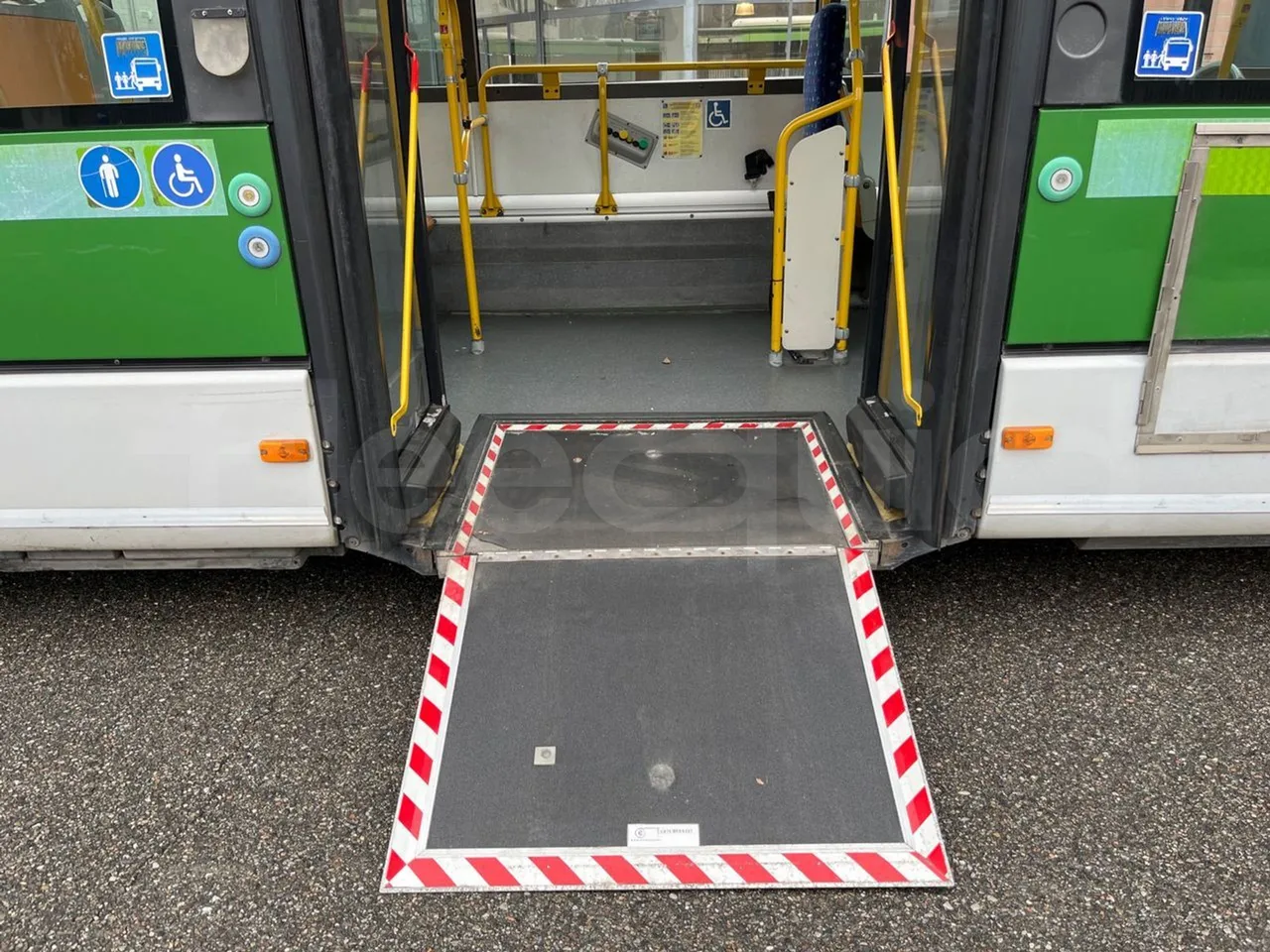 Irisbus Citelis PS09D1 PS09D1-98  - Euro5 - 213kW - 11.990mt - platform open photo