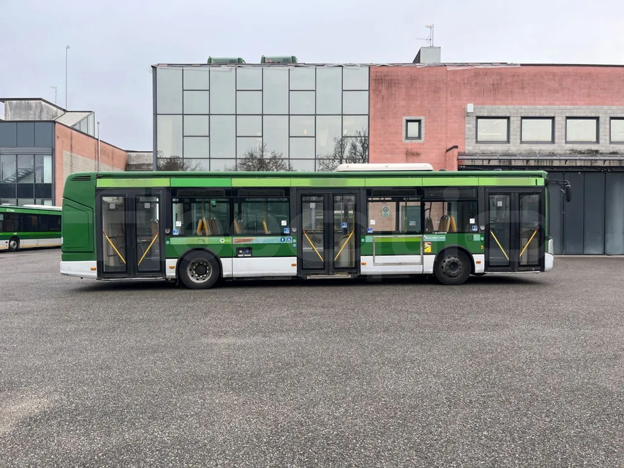 Irisbus Citelis PS09D1 PS09D1-98  - Euro5 - 213kW - 11.990mt - right side doors closed