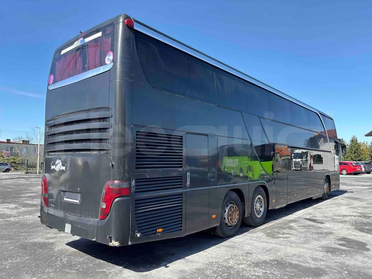 Setra S431   DT - Euro5 - 375kW - 13.870mt - 3/4 right rear doors closed