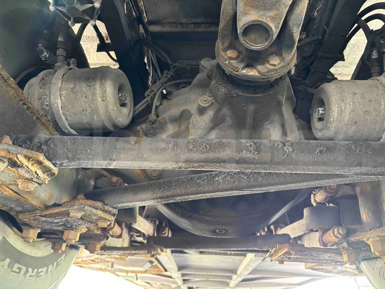 Setra S431   DT - Euro5 - 375kW - 13.870mt - differential photo