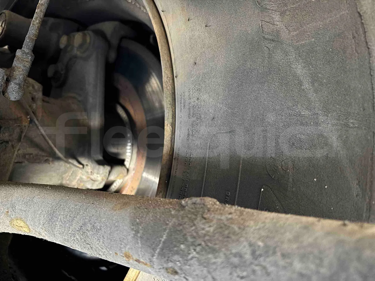 Setra S431   DT - Euro5 - 375kW - 13.870mt - axle 2 discs left