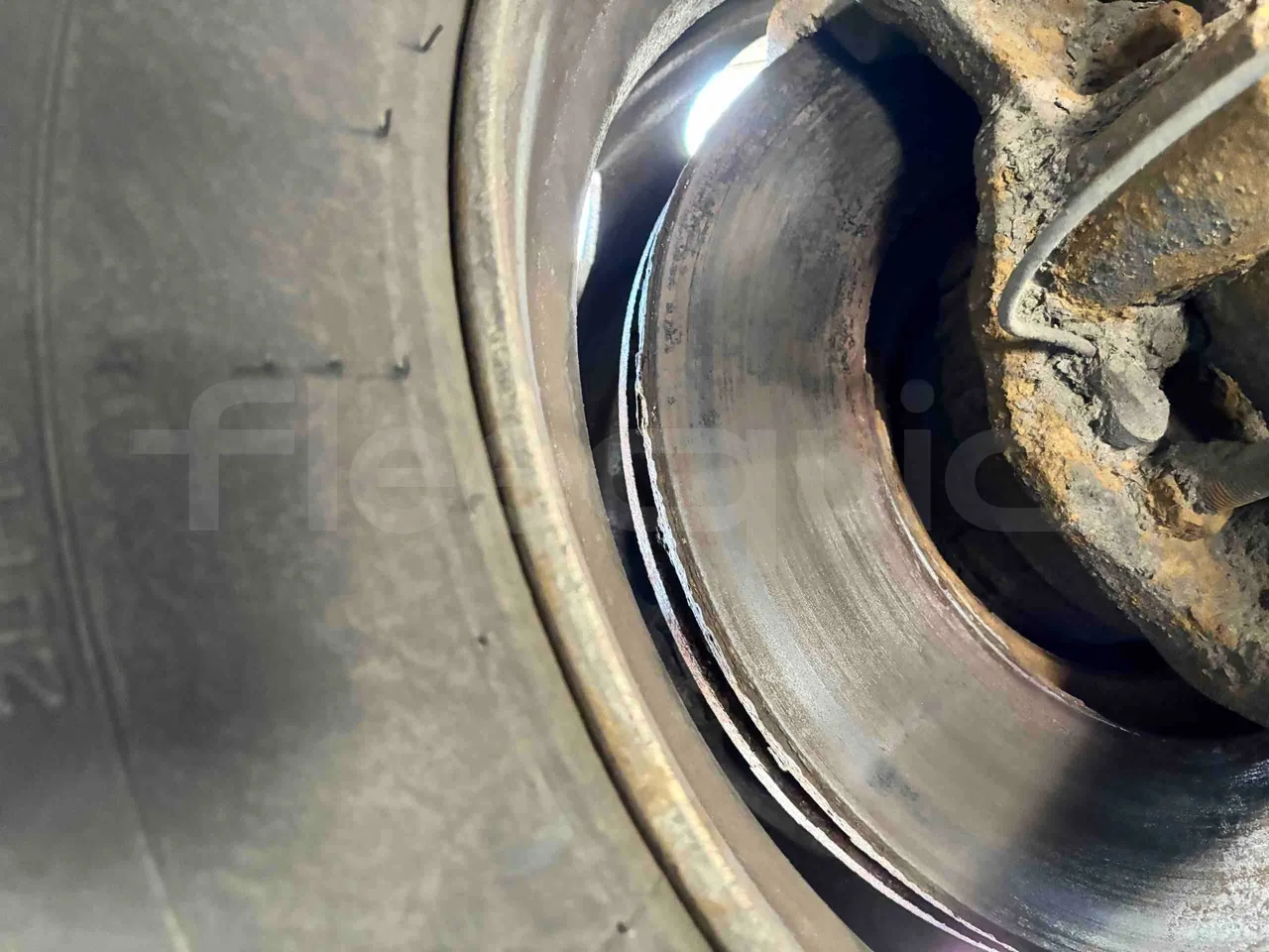 Setra S431   DT - Euro5 - 375kW - 13.870mt - axel 3  discs right