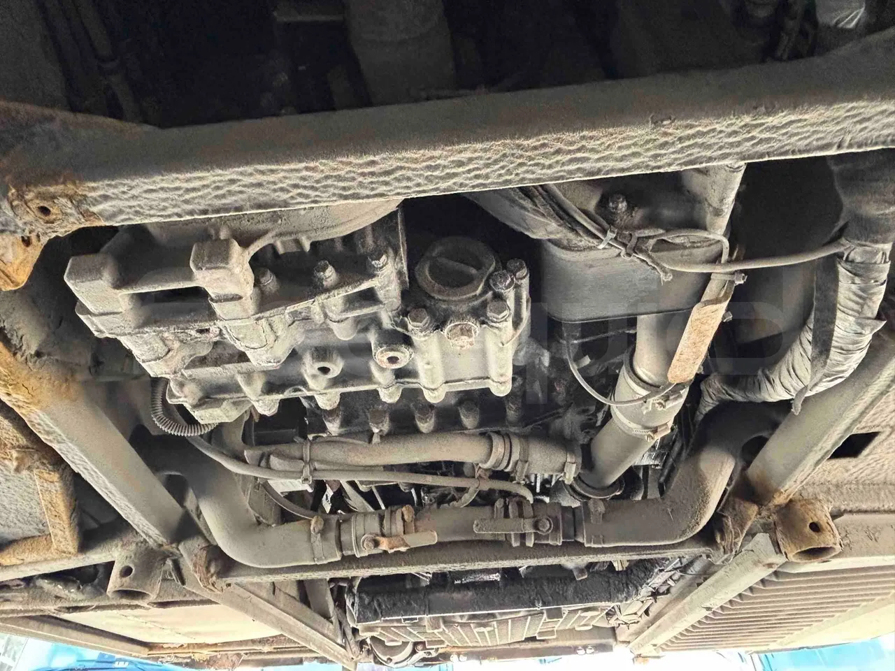 Setra S431   DT - Euro5 - 375kW - 13.870mt - gearbox photo