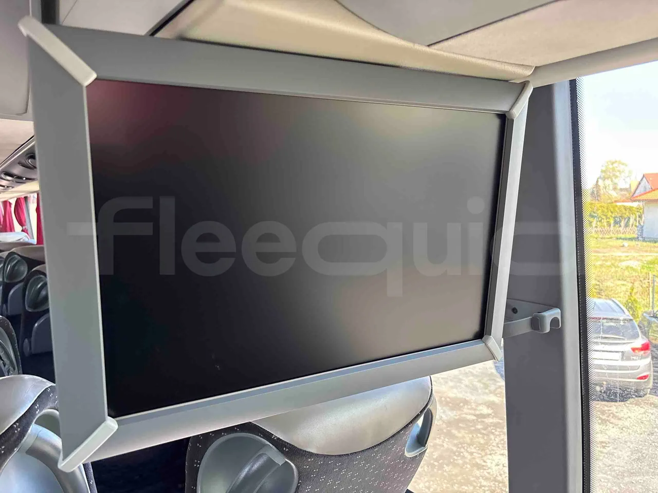 Setra S431   DT - Euro5 - 375kW - 13.870mt - monitor detail photo