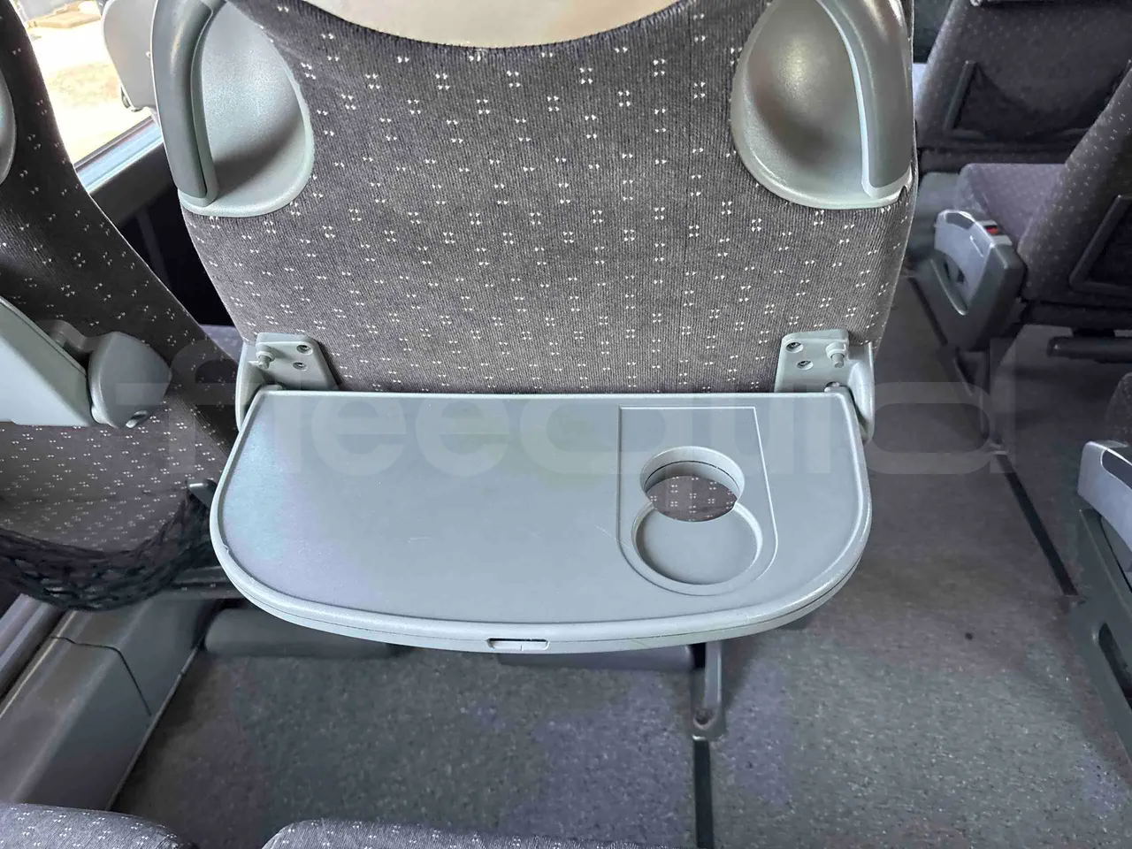 Setra S431   DT - Euro5 - 375kW - 13.870mt - table detail photo
