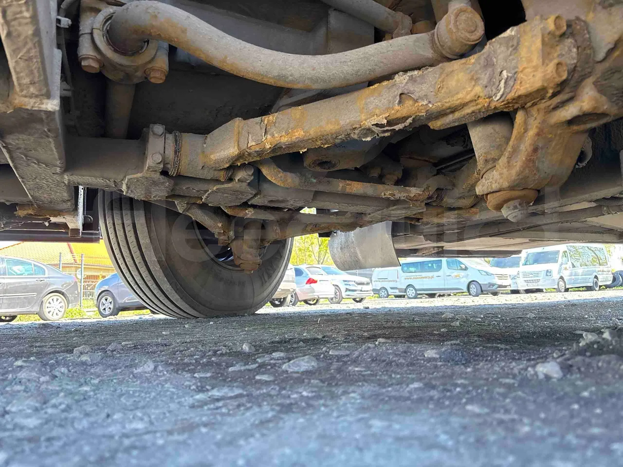Setra S431   DT - Euro5 - 375kW - 13.870mt - front axle left side