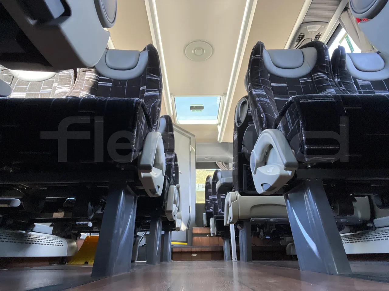 Temsa MD9 A/A3J/1L - Euro 6 - 213 kW - 9.480 mt - camera accessories photo