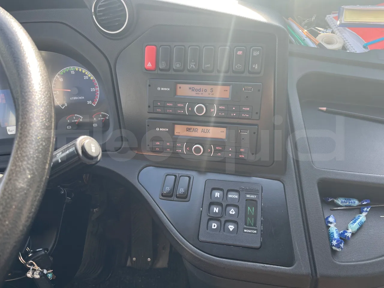 Temsa MD9 A/A3J/1L - Euro 6 - 213 kW - 9.480 mt - radio accessories photo