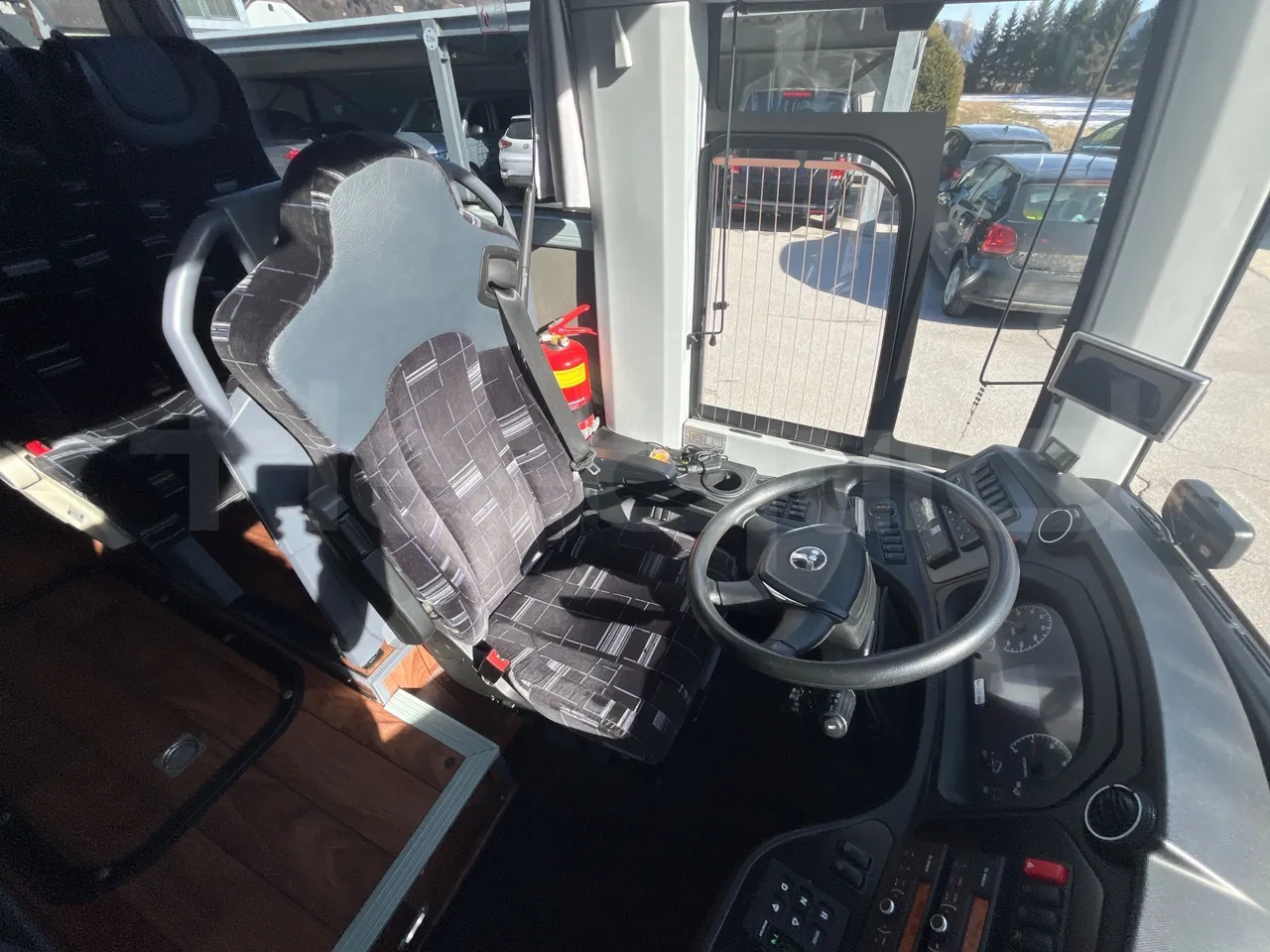 Temsa MD9 A/A3J/1L - Euro 6 - 213 kW - 9.480 mt - driver's seat photo