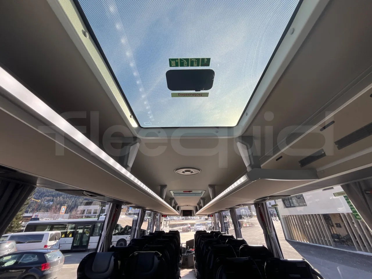 Temsa MD9 A/A3J/1L - Euro 6 - 213 kW - 9.480 mt - overhead compartments photo