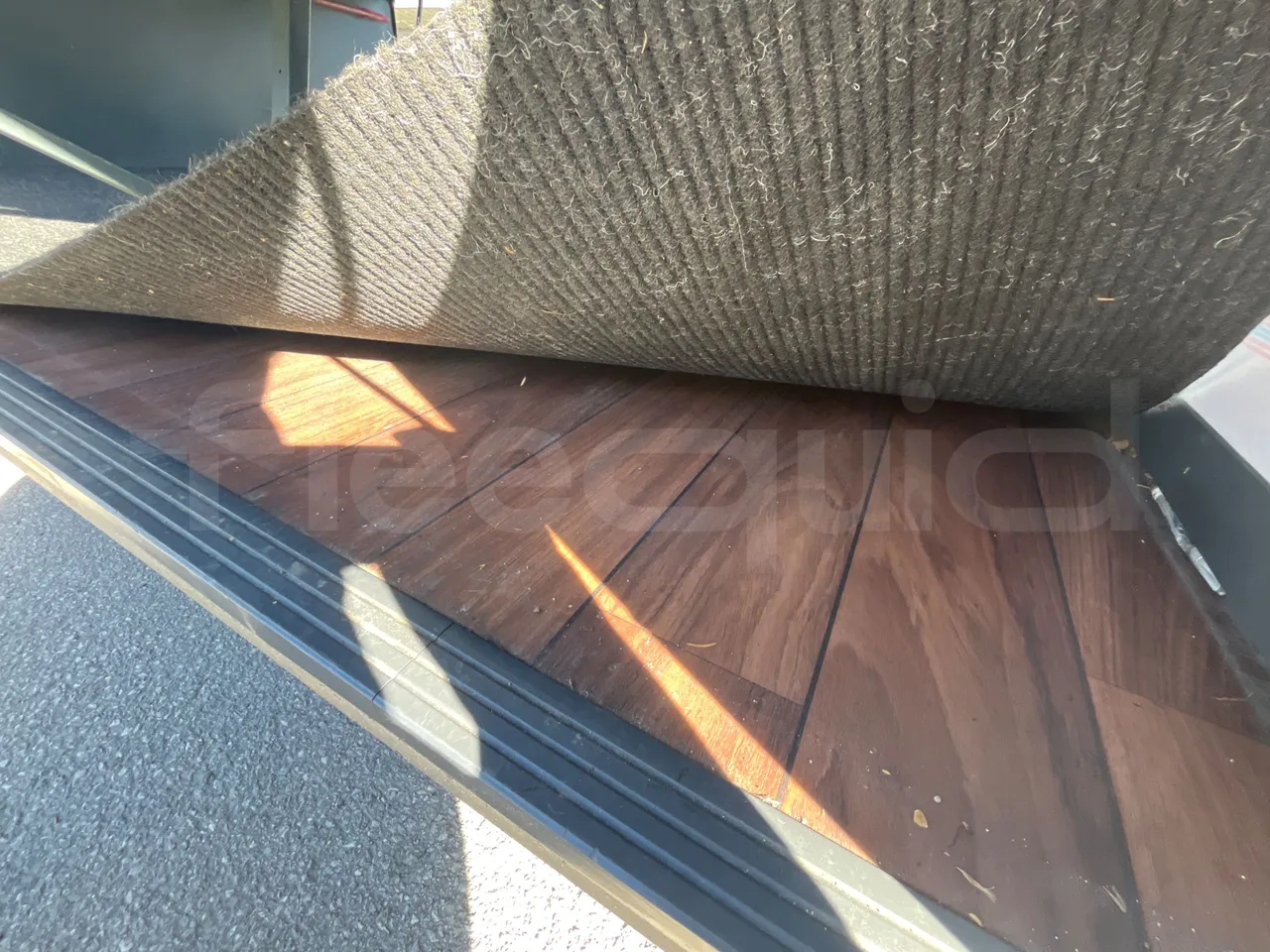 Temsa MD9 A/A3J/1L - Euro 6 - 213 kW - 9.480 mt - under carpet photo