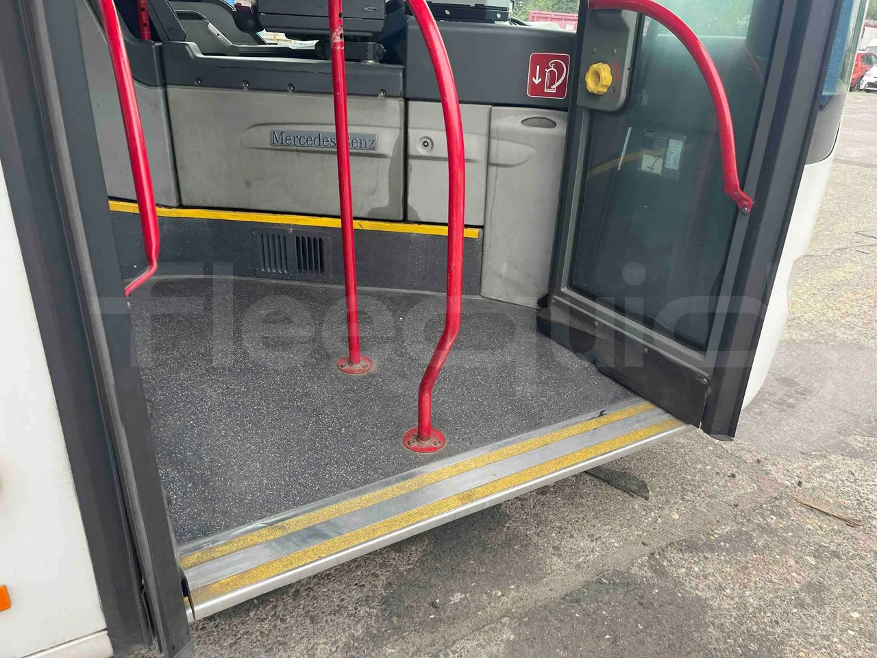 Mercedes-Benz Citaro - Hostess Microphone