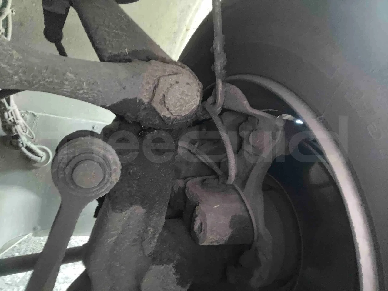 Mercedes-Benz Citaro - First Axle Discs Right Side