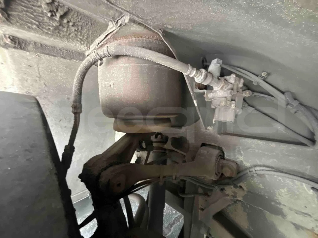 Mercedes-Benz Citaro - First Axle Shock Absorbers Right Side