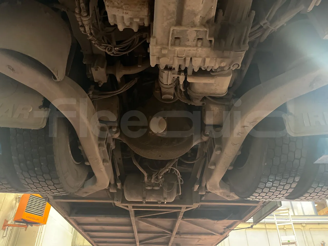 Irizar Scania K380EB - EUR4 - 279kW - 12m - bellows turntable (18m)