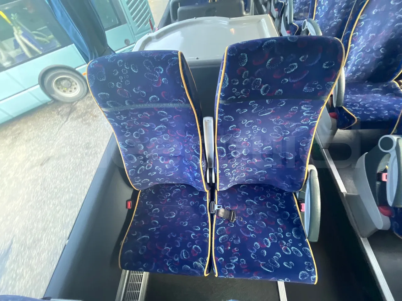 Irizar Scania K380EB - EUR4 - 279kW - 12m - single seat detail