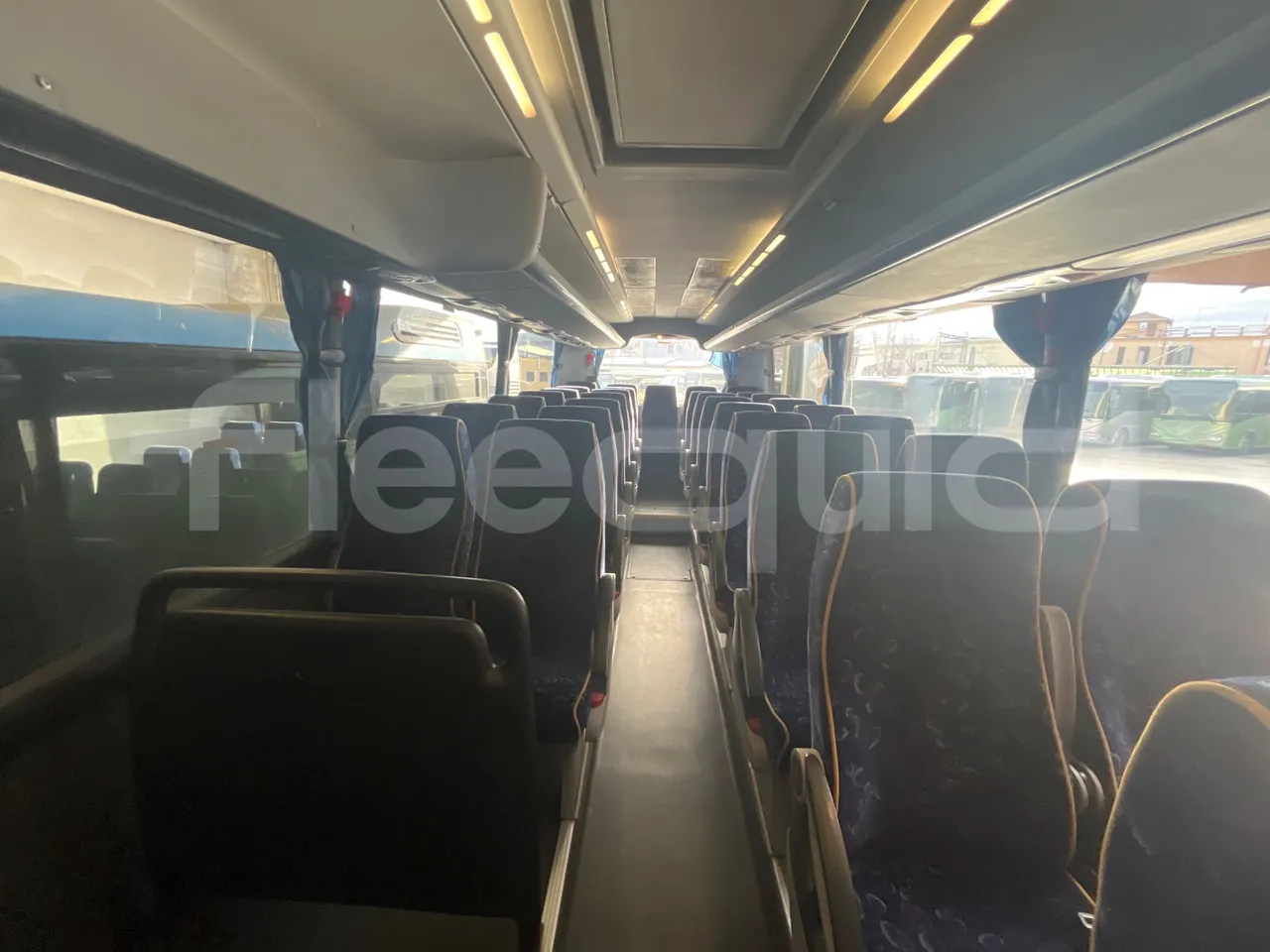 Irizar Scania K380EB - EUR4 - 279kW - 12m - reverse view middle aisle