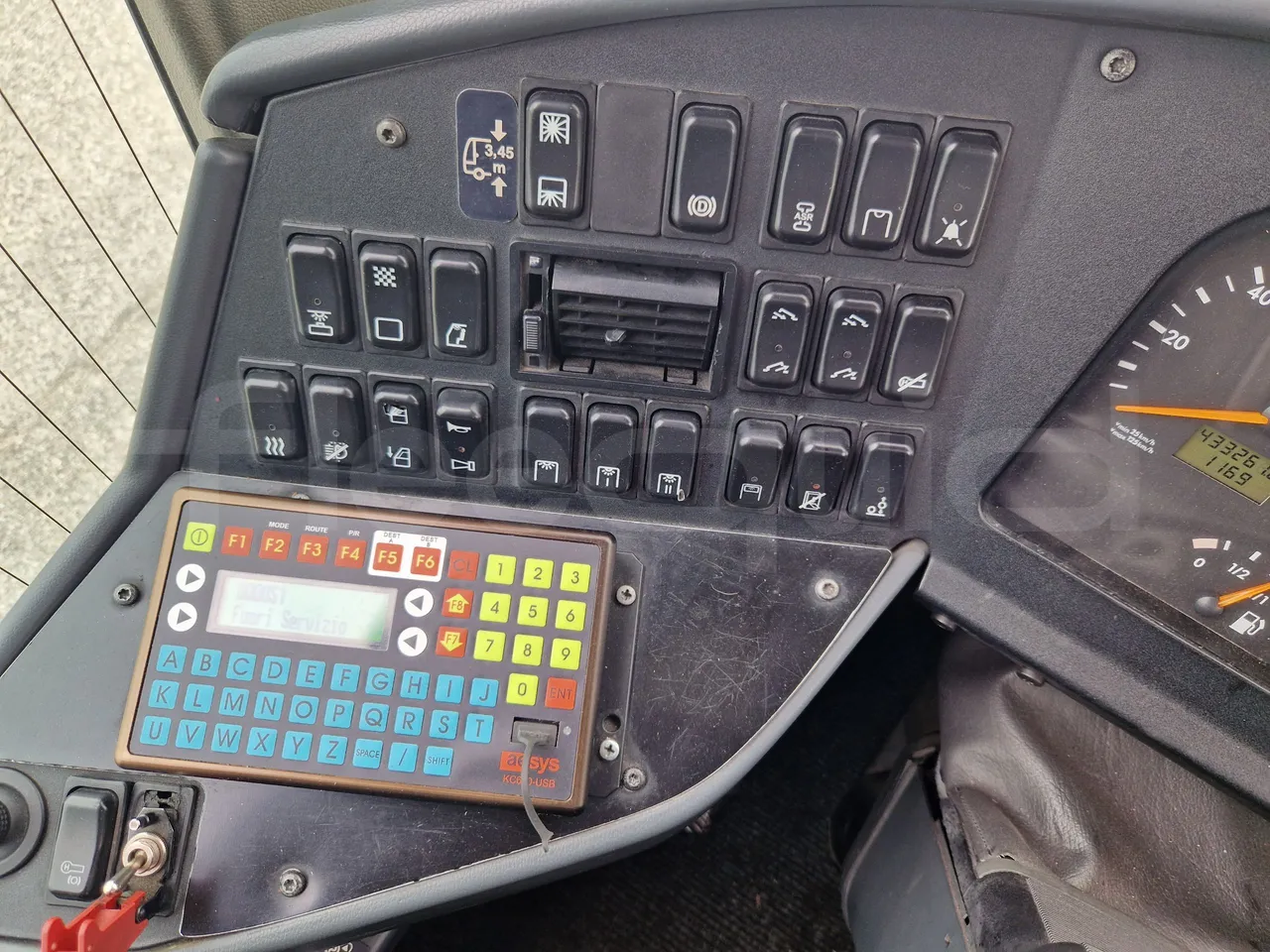 Setra S417 S417 UL/ Euro 5 - 260 Kw - 14,030 Mt - onboard devices 2