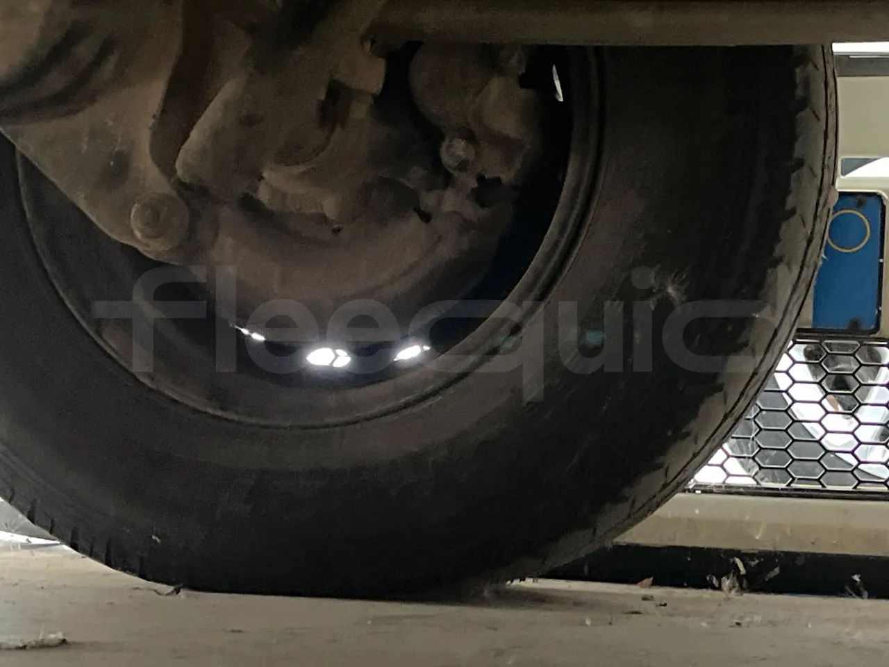 Mercedes-Benz Sprinter 312 - Euro 2 - 90kW - 6.535m - axle 2 discs left