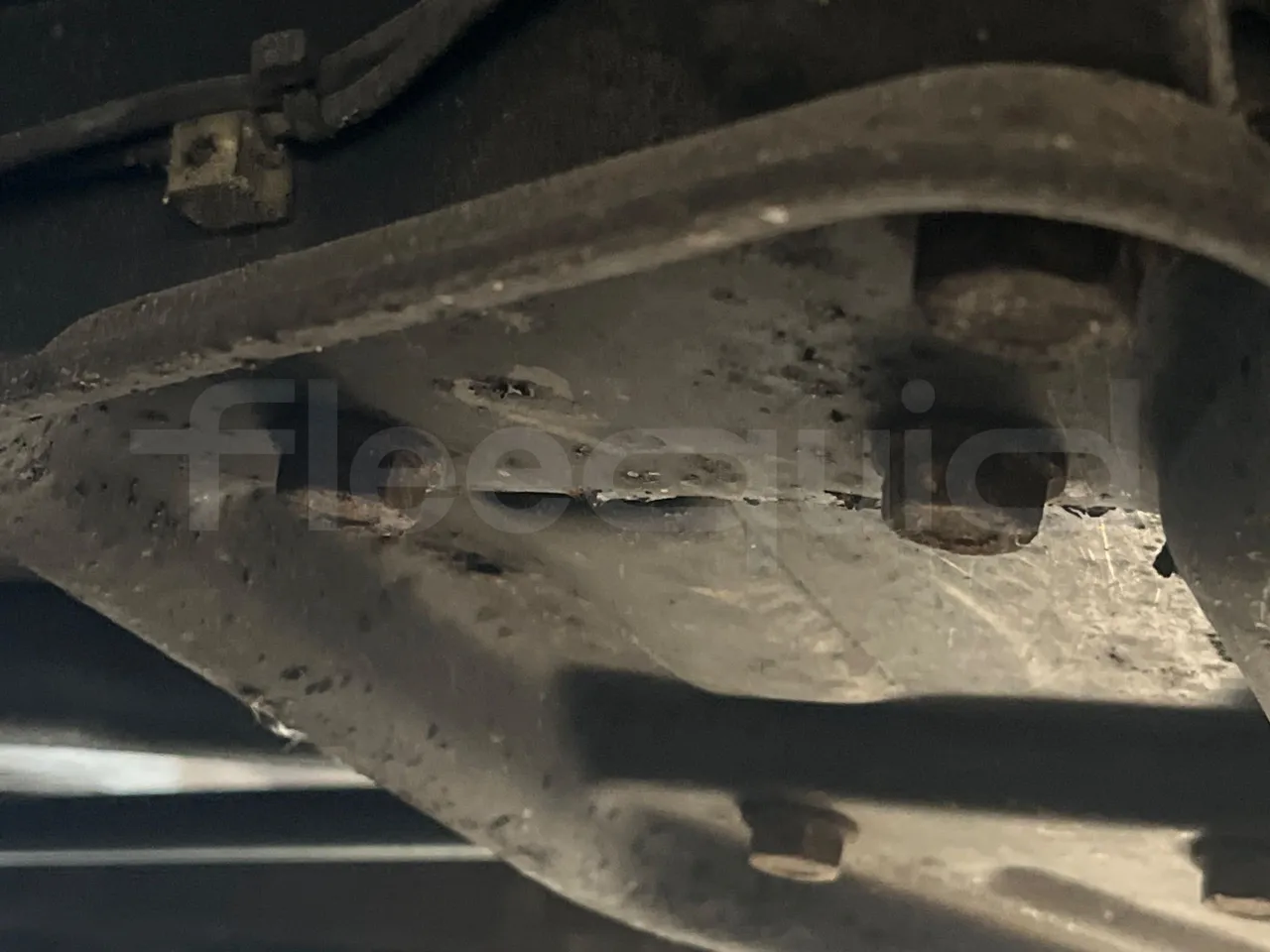 Mercedes-Benz Sprinter 312 - Euro 2 - 90kW - 6.535m - engine without protection