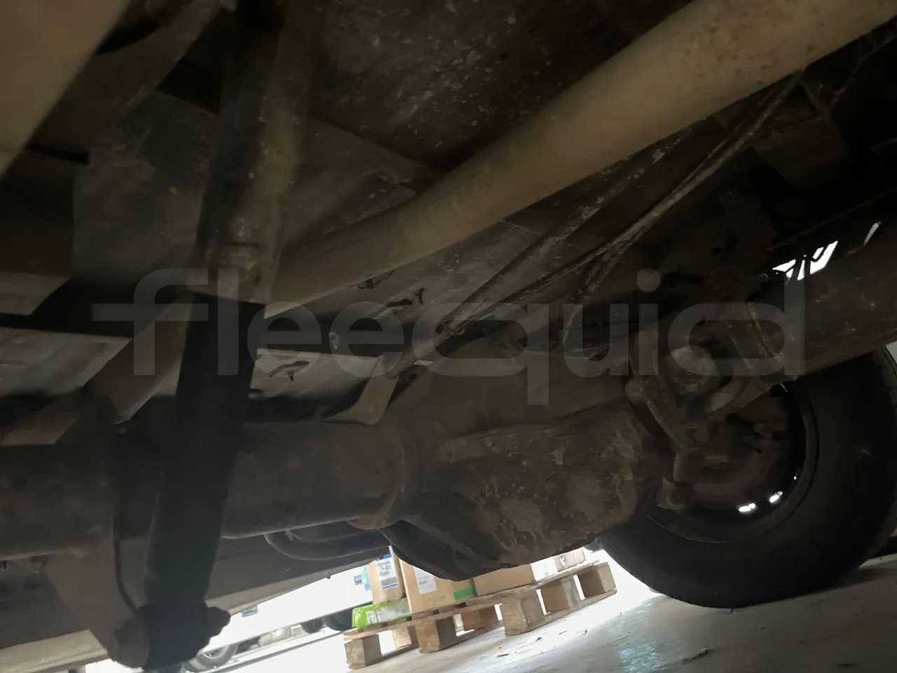 Mercedes-Benz Sprinter 312 - Euro 2 - 90kW - 6.535m - axle 2 shock absorbers 2 left
