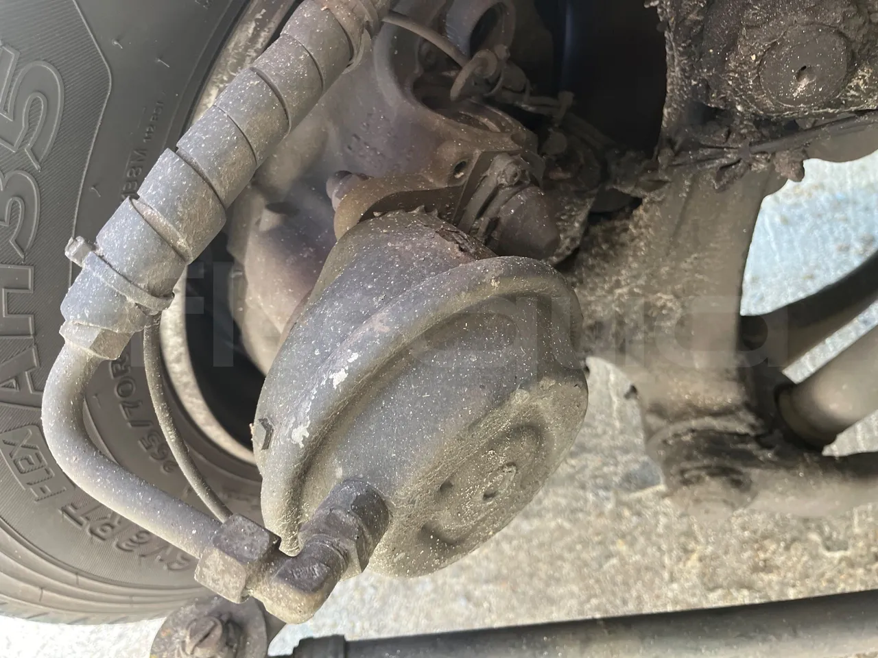 Temsa MD9 A VAR A3C - Euro5 - 184kW - 9.480mt - front brake calipers right