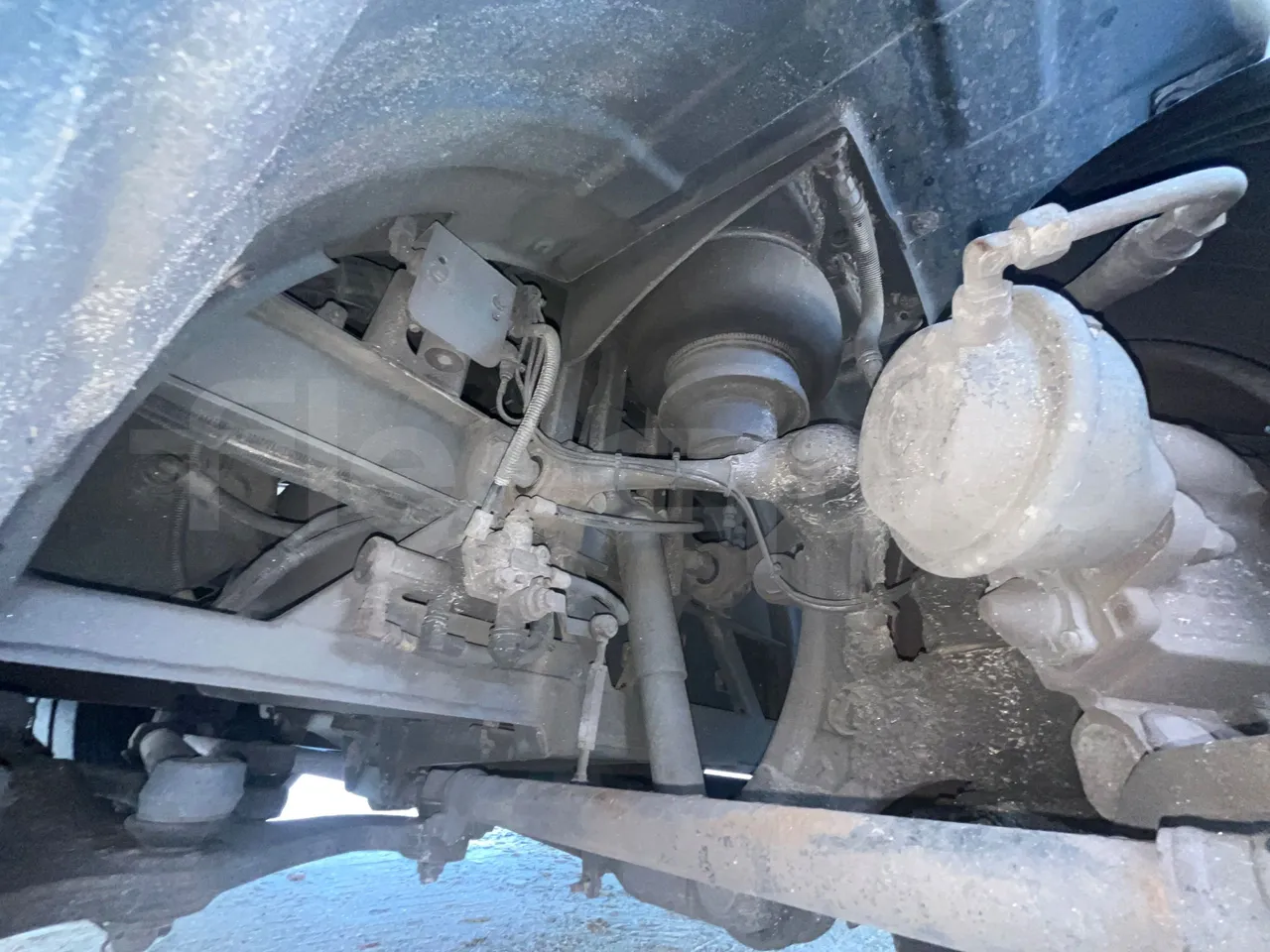 Temsa MD9 A VAR A3C - Euro5 - 184kW - 9.480mt - front shock absorbers left