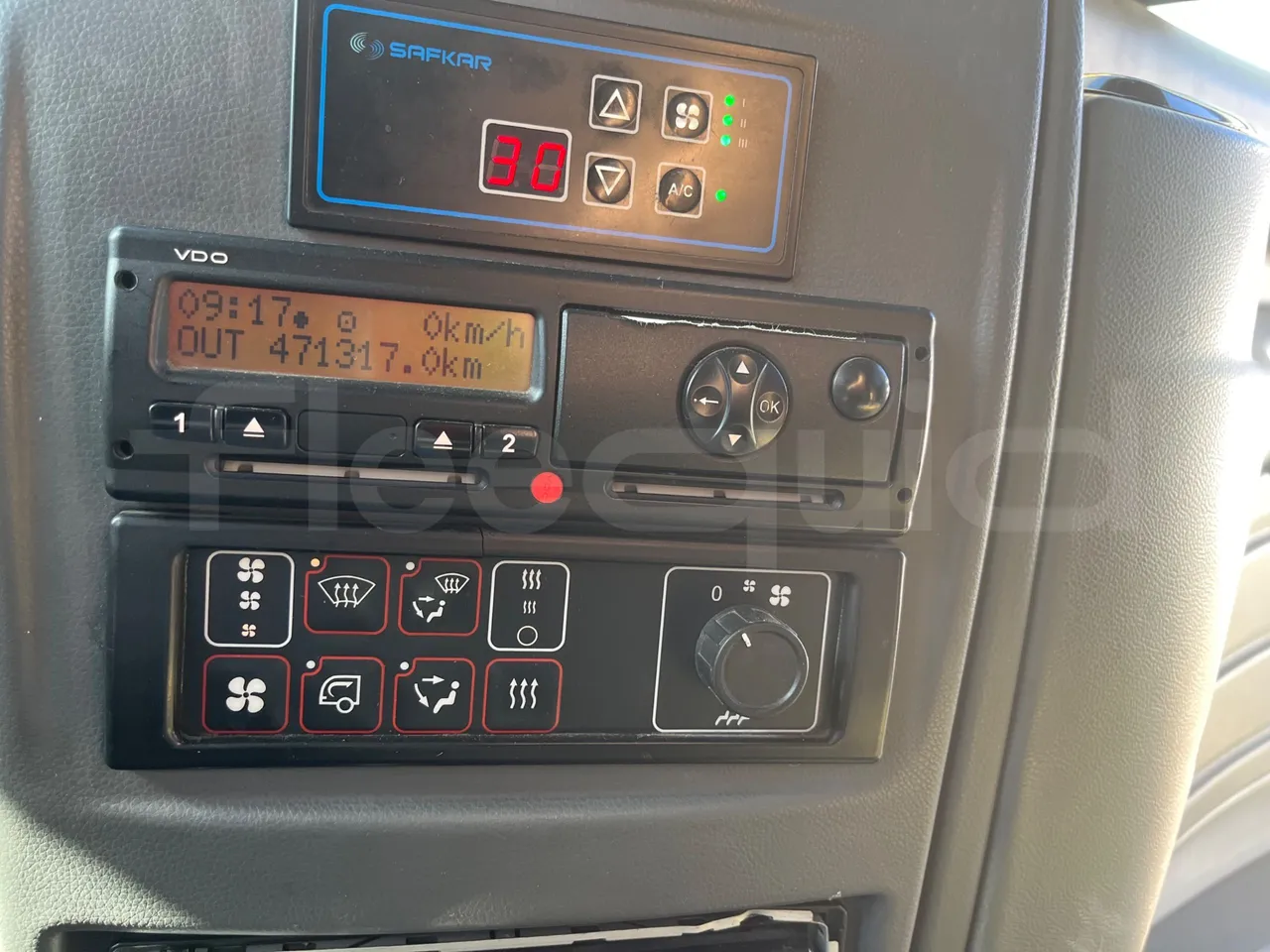 ISUZU Novo Novo Ultra/ Euro 5 - 140 Kw - 7,305 Mt - Tachograph