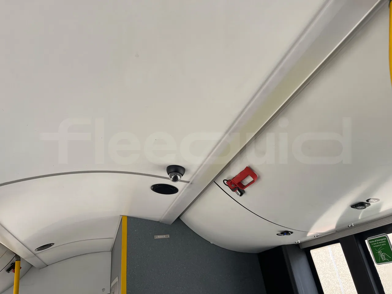 Solaris Urbino 12 - Euro6 - 240kW - 12mt - camera accessories photo