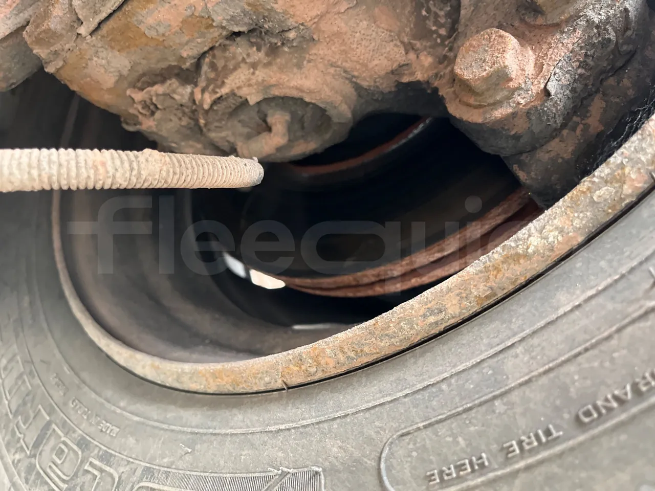 Solaris Urbino 12 - Euro6 - 240kW - 12mt - front discs left