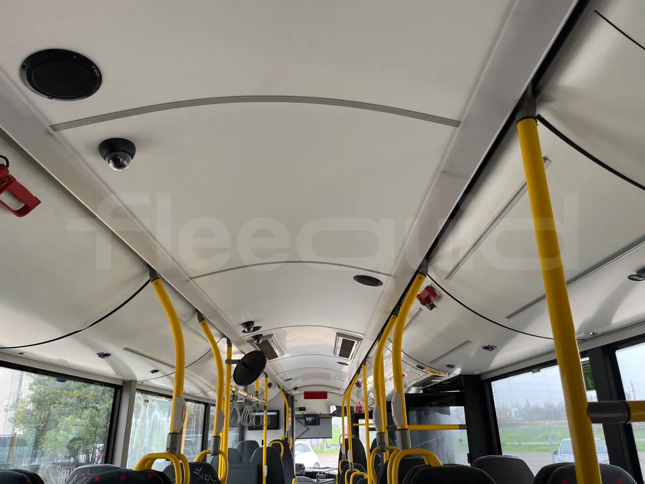 Solaris Urbino 12 - Euro6 - 240kW - 12mt - forward view middle aisle