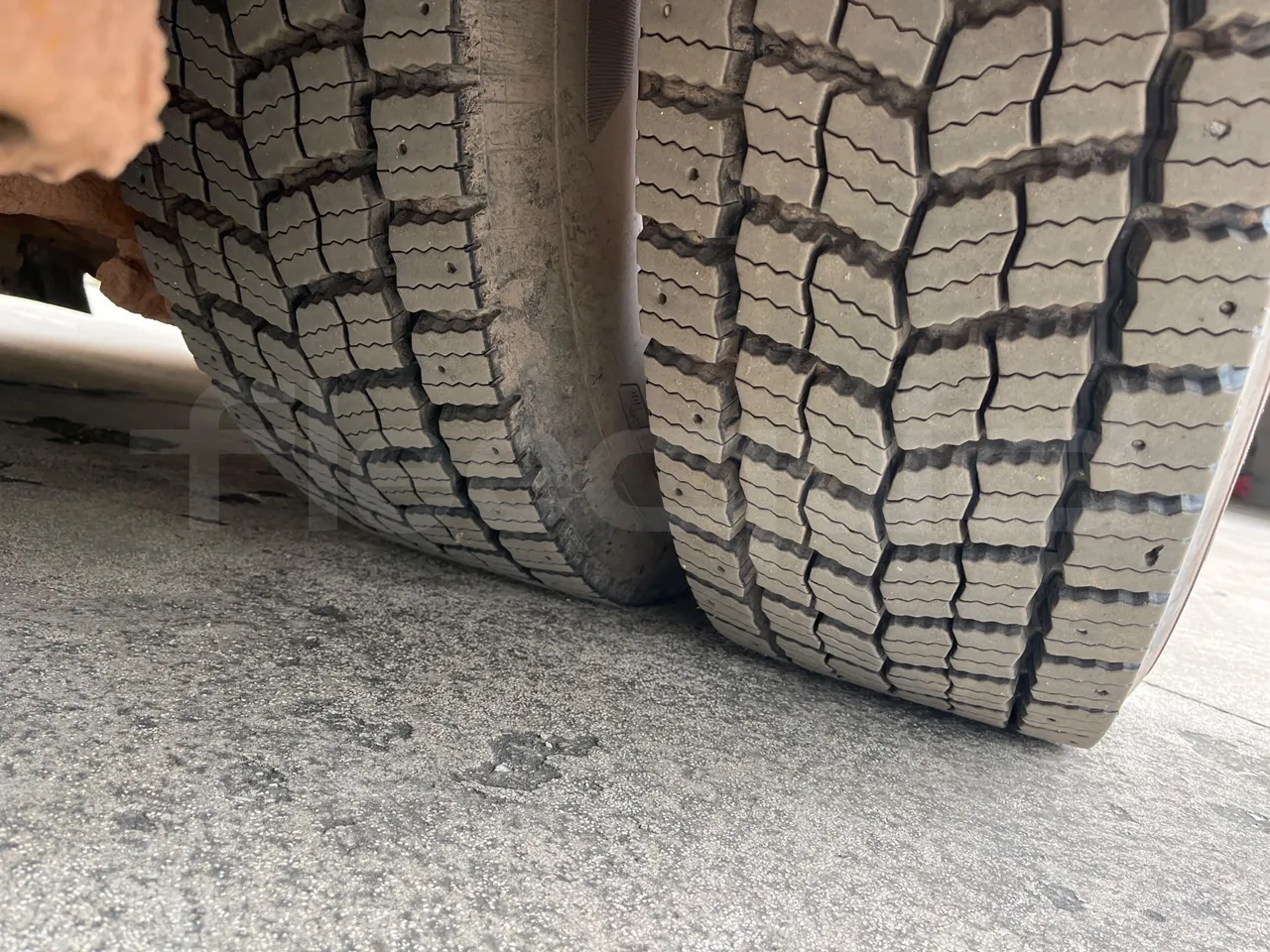 Solaris Urbino 12 - Euro6 - 240kW - 12mt - tread condition second axle tires left