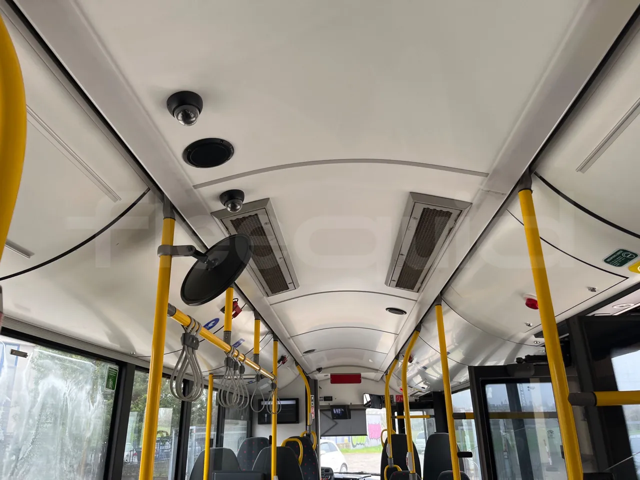 Solaris Urbino 12 - Euro6 - 240kW - 12mt - overhead compartments photo