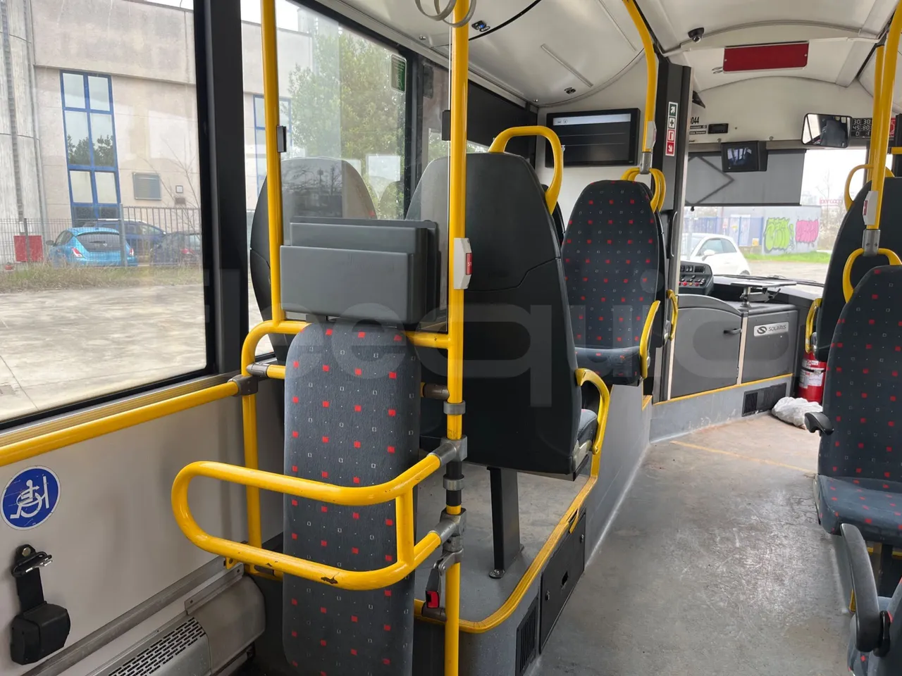 Solaris Urbino 12 - Euro6 - 240kW - 12mt - table detail photo